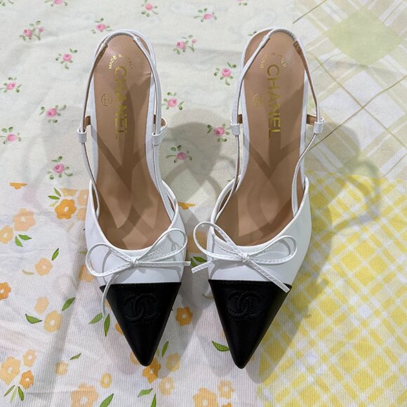 Chanel Black/White Bow Heels - Picture 1 of 5
